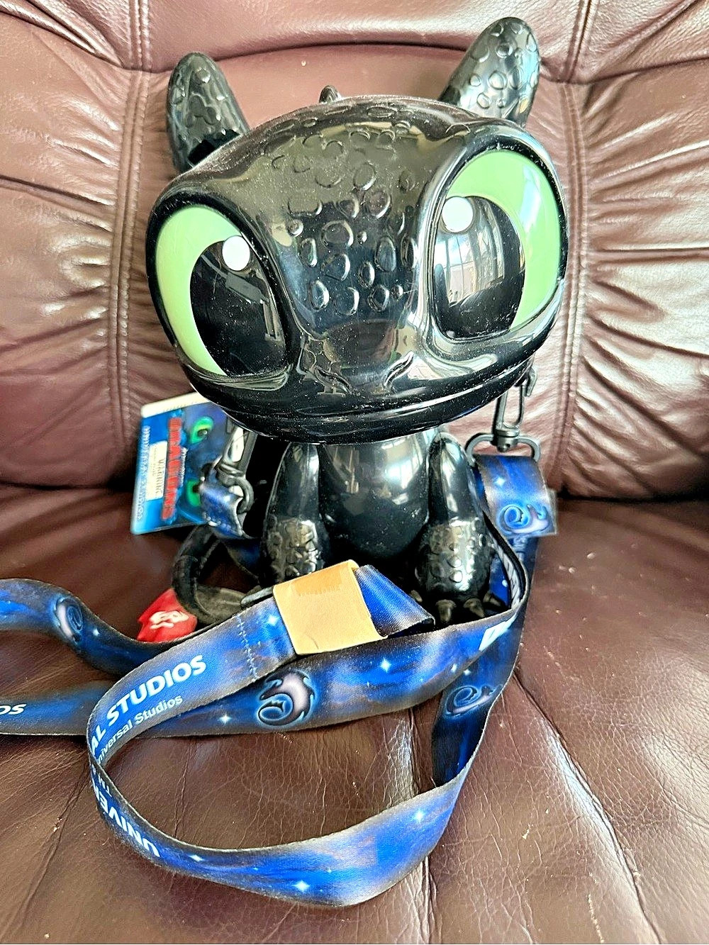 NWT - Universal Studios How to Train Your Dragon Toothless Popcorn Bucket Toothl
